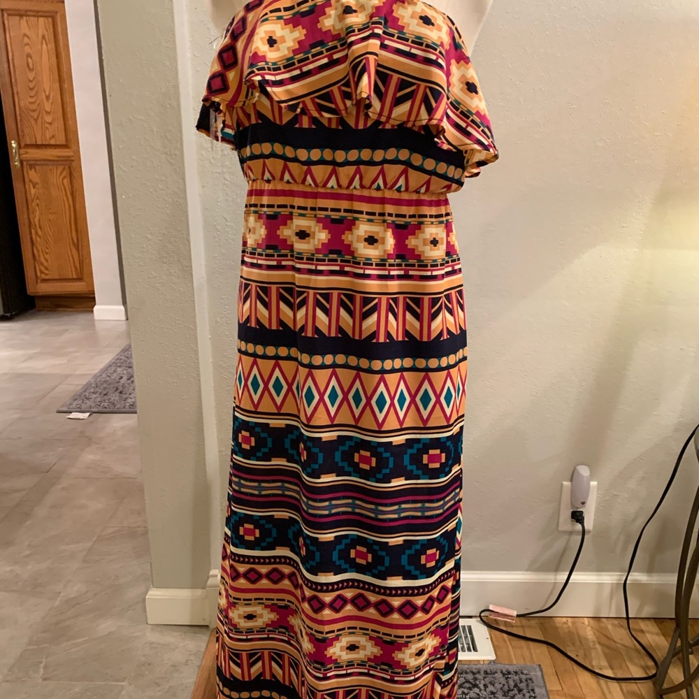 Geometric Strapless Maxi Dress with ruffle top